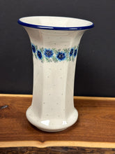 Load image into Gallery viewer, Vase, 9.5” Fluted - Freedom Flowers
