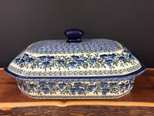 Load image into Gallery viewer, Baker, Covered Casserole, 9.5&quot; x 12&quot; - Winter Viola
