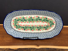 Load image into Gallery viewer, Platter, Oval Scalloped Edge - Holly Berry
