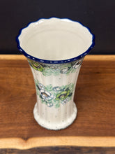 Load image into Gallery viewer, Vase, Fluted, 6.75&quot; - Green Poppy
